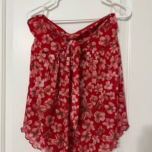 sleeveless flowy top